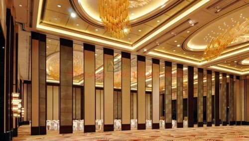 Últimas soluções da empresa sobre Uma experiência melhor: Como paredes móveis melhoram o espaço para as pessoas