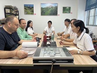 FOSHAN AE PARTITION TECHNOLOGY LIMITED COMPANY linha de produção do fabricante