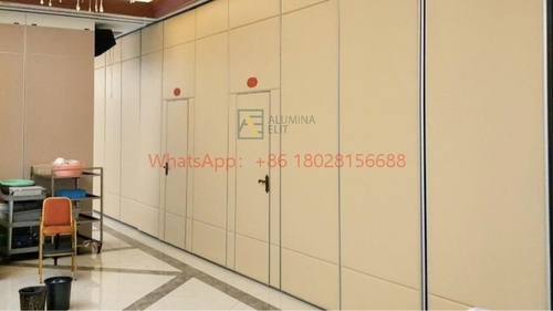 Latest company news about Paredes móveis em hospitais: foco na limpeza e flexibilidade