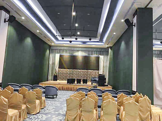 Bom preço. Parede divisória móvel personalizável com placa de magnésio MDF de 9 mm e até 6 m de altura para hotel e sala de reuniões on-line