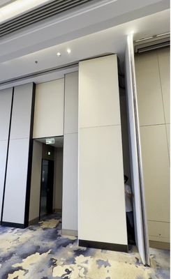 Distribuidor Mobiliário de escritório Ecrãs modulares hotel Divisores Actividade Painéis acústicos Cubicle para vidro Parede divisória móvel