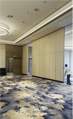 Sala de reuniões Painéis de parede operáveis, MDF Divisões acústicas operáveis