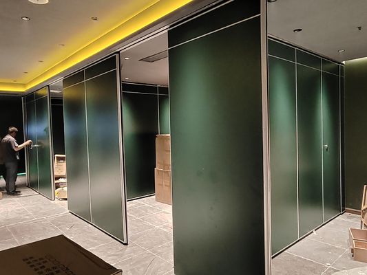 OEM ODM Parede divisória dobrável personalizada para espaços de sala de conferências