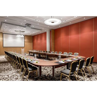 Sala de conferências insonorizada divisórias móveis parede opções de espessura variada
