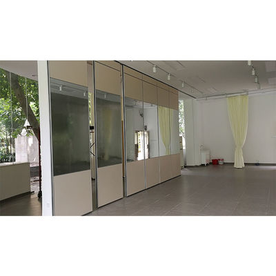 Painéis de divisória móveis de qualidade comercial. Divisores de espaço anti-ruído e anti-fogo. Quadro reutilizável e durável.