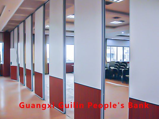 Bom preço. Customized Operable Partition Wall with Top-Hung Design and High-Quality Materials for Up to 18M Height on-line